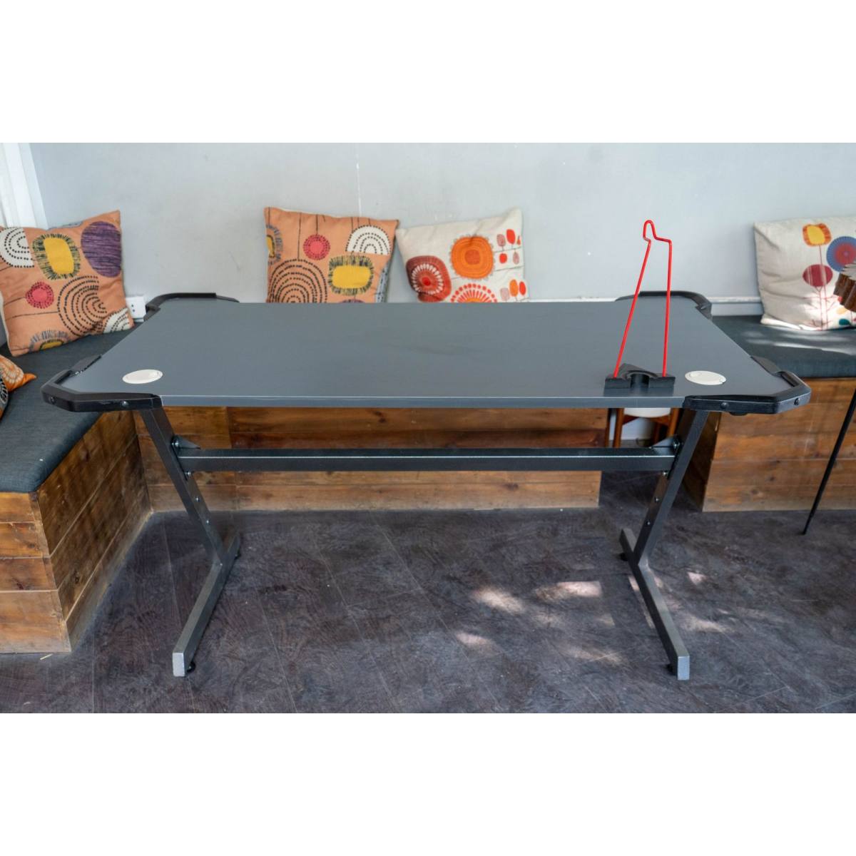 Bàn E-DRA Z Tank - v2